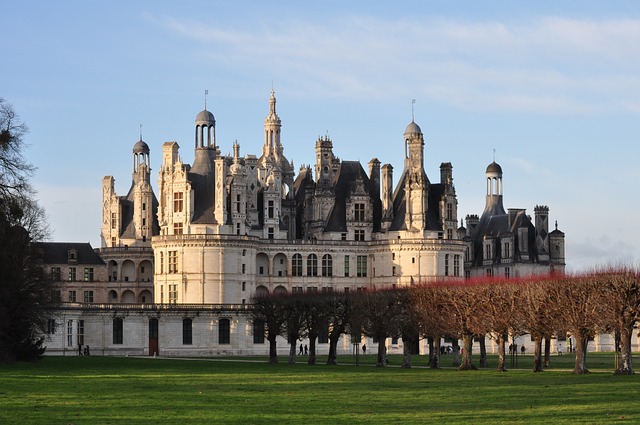 Château de Chambord France Top rated tourist attractions Paris Beautiful places