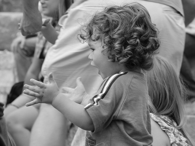 Happy kids playing clapping 